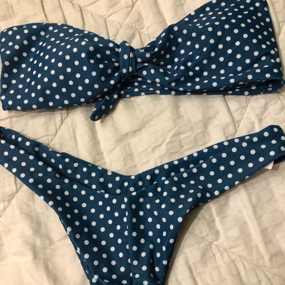 Polka dot green swimsuit- never worn